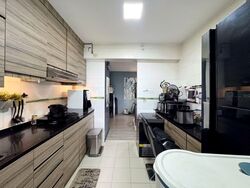 Blk 443 Jade Spring @ Yishun (Yishun), HDB 4 Rooms #584817481